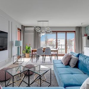 Staywin Riverfront Lofts